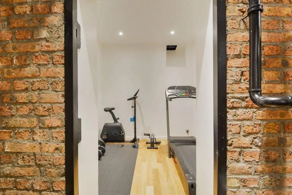 Amazing 10Bed In The Heart Of Le Marais And Suprises... Appartamento Parigi 0*,  Francia