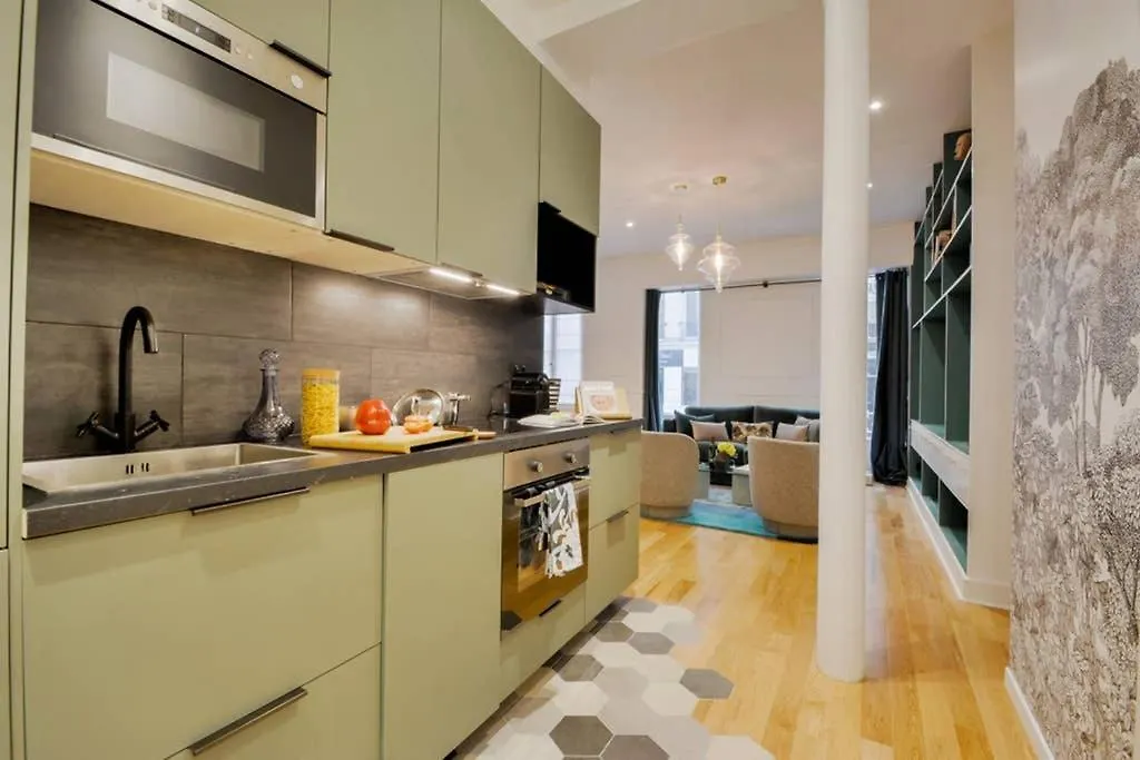 Amazing 10Bed In The Heart Of Le Marais And Suprises... Appartamento Parigi Francia